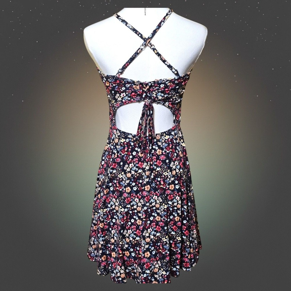 Hollister Navy Floral Halter Mini Dress Open‎ Back Cross Strap Skater Size M